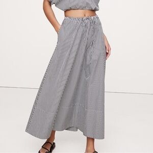 Banana Republic Cotton Poplin maxi skirt